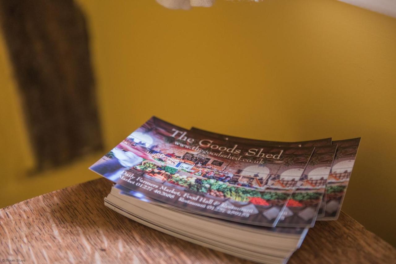 Plum Pudding Stables By Bloom Stays ฟาเวอร์แชม ภายนอก รูปภาพ